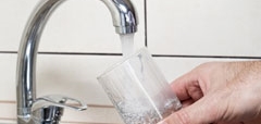 Tariffe acqua bollette in netto rialzo