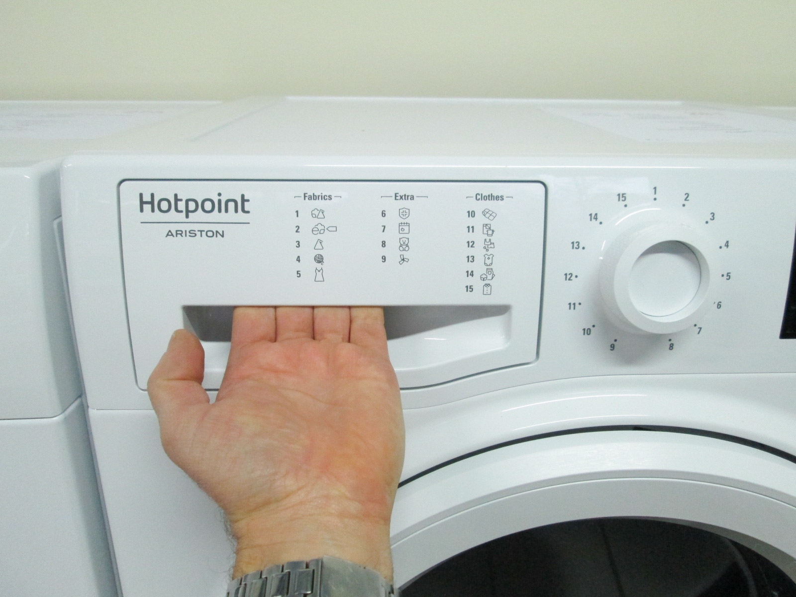 HOTPOINT-ARISTON NT M10 81 EU