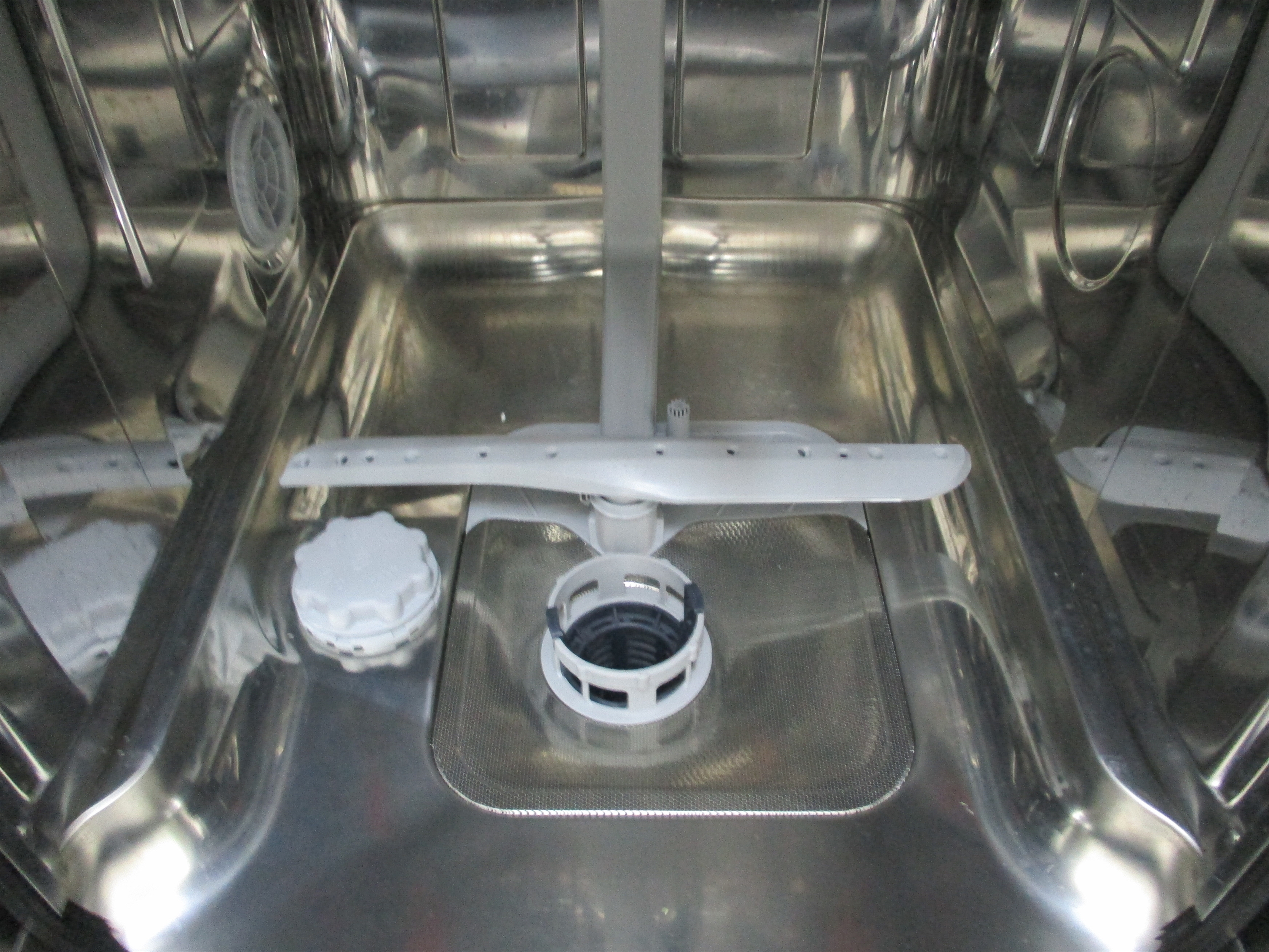 HOTPOINT-ARISTON HSIE 2B19