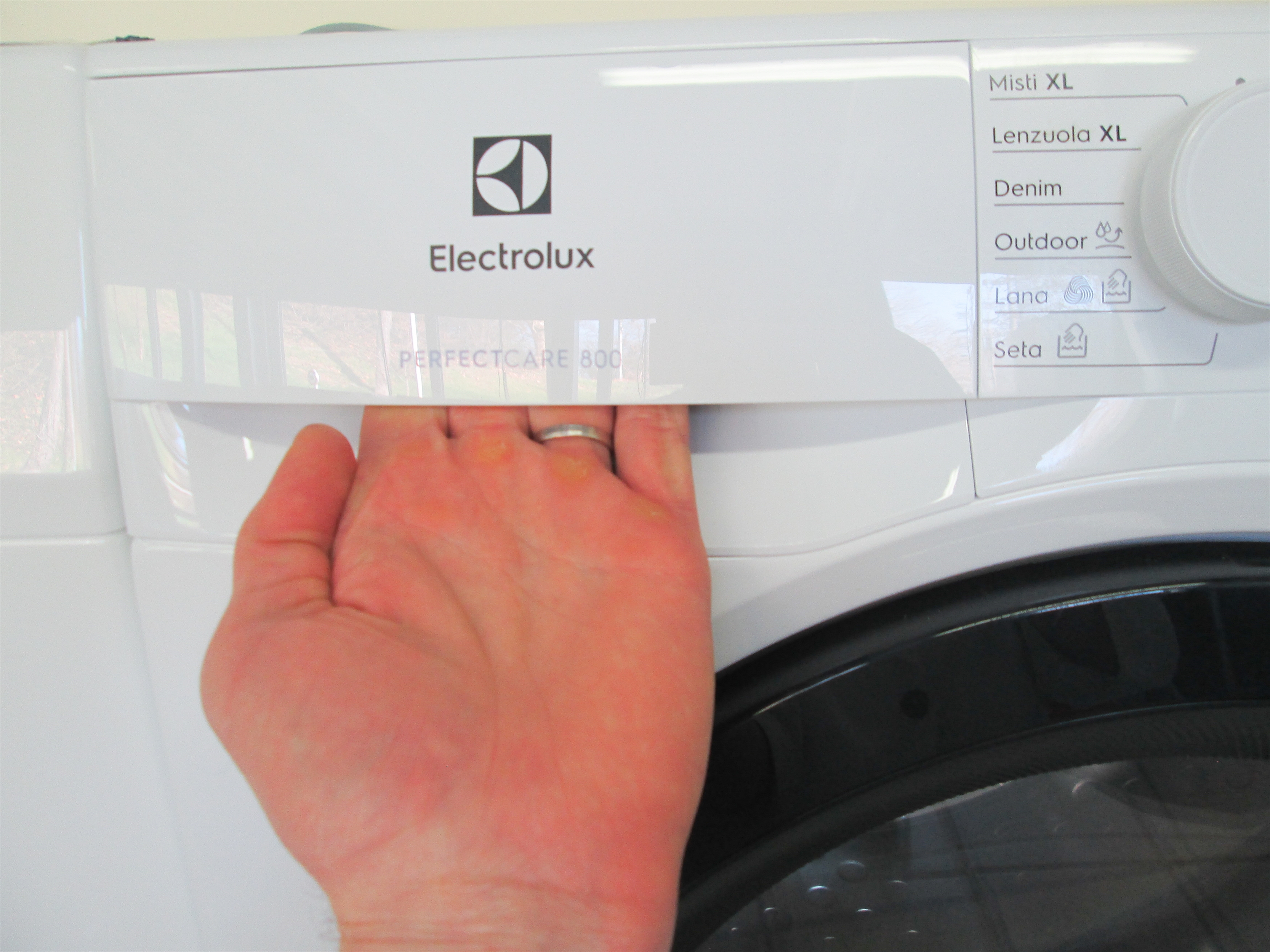 ELECTROLUX EW8HL92B4