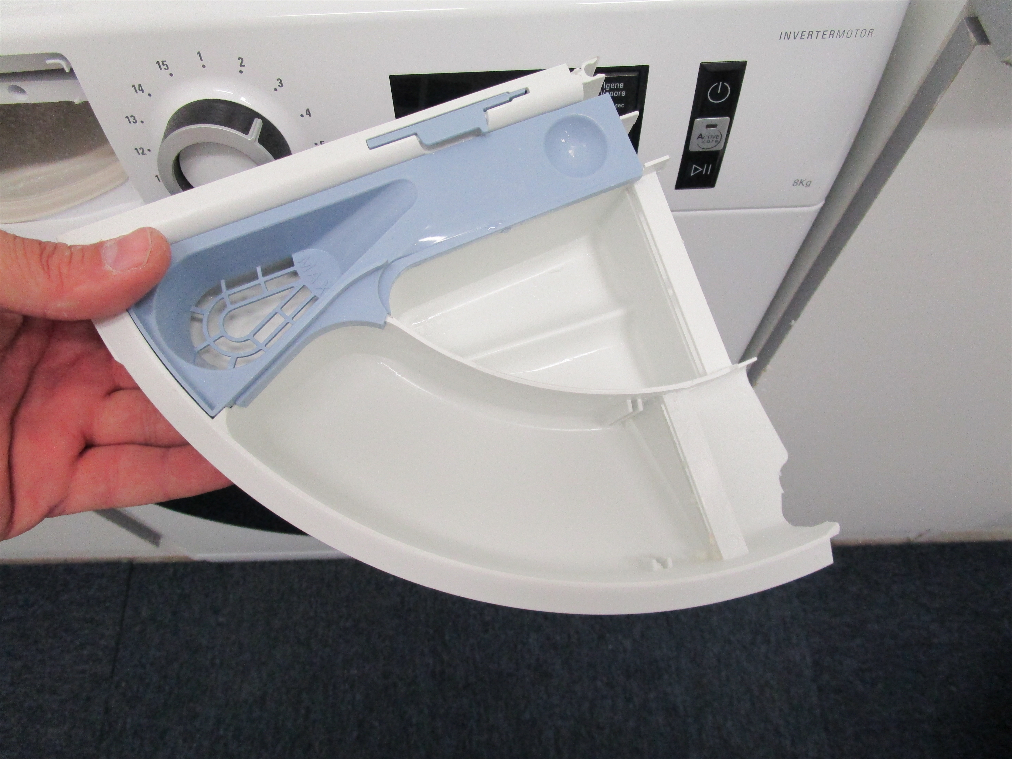 HOTPOINT-ARISTON NG845WDA IT