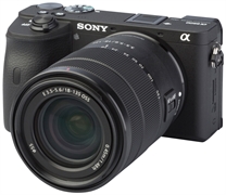 SONY ALPHA 6600 + 18-135MM