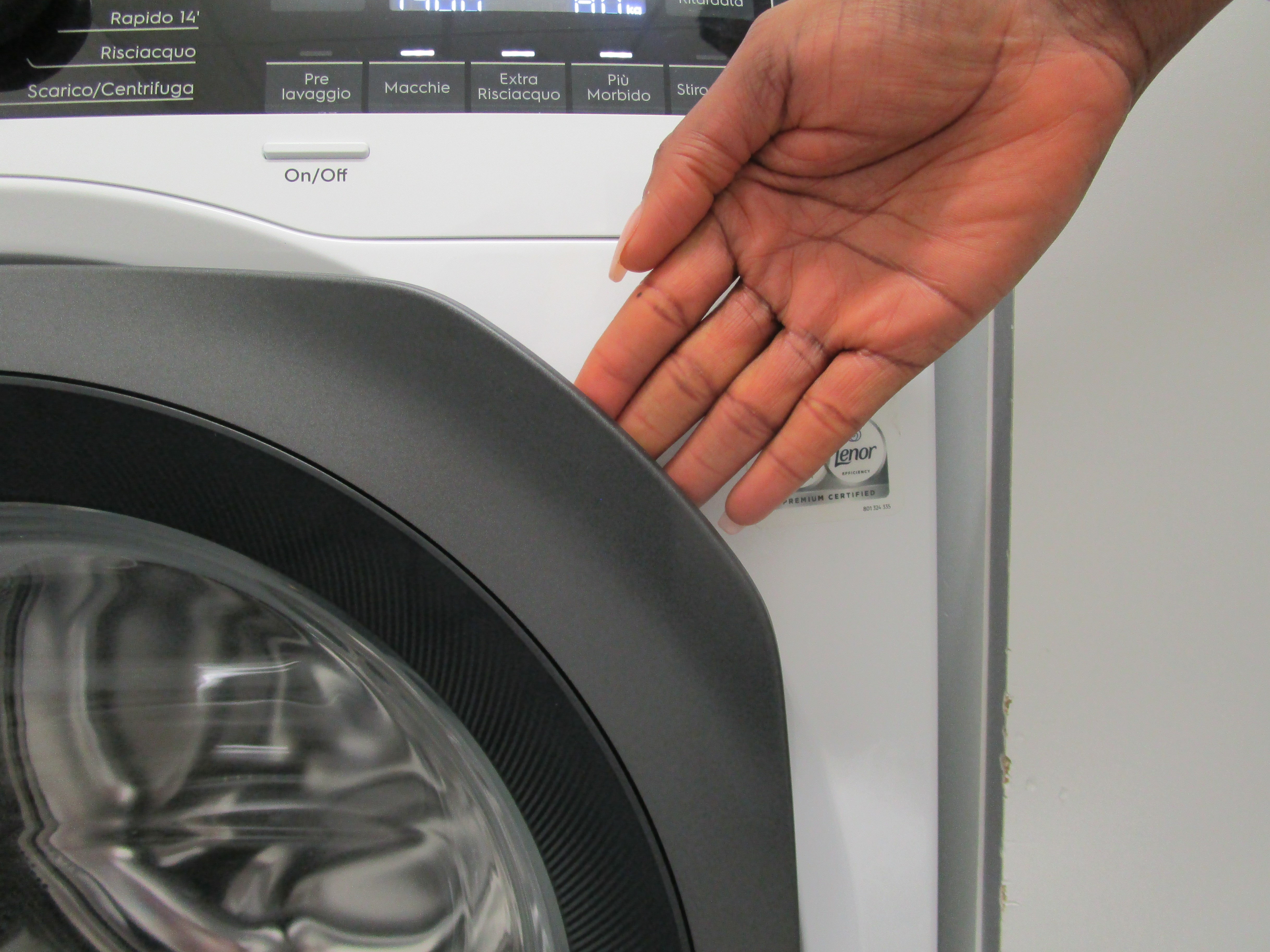 ELECTROLUX EW8F28UN